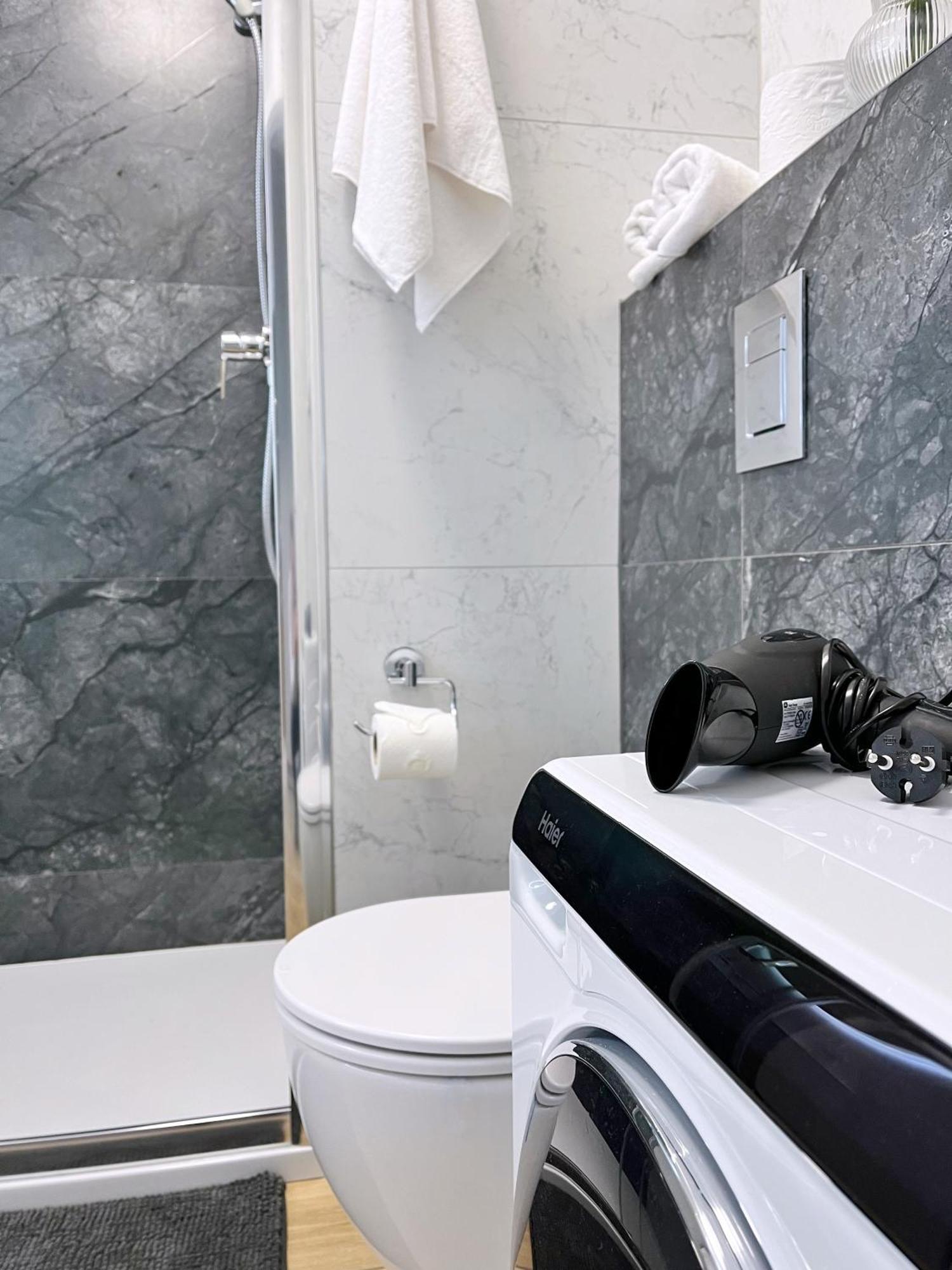 Apartament Zielone Podwale Валбжих Экстерьер фото